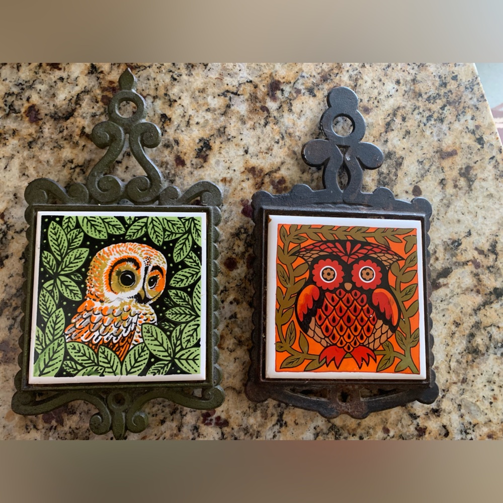 Vintage set of MCM owl trivets cast and ceramic Enesco/Prince